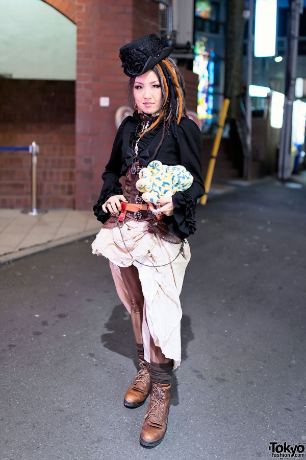 Japanese Steampunk Fashion by MaRy