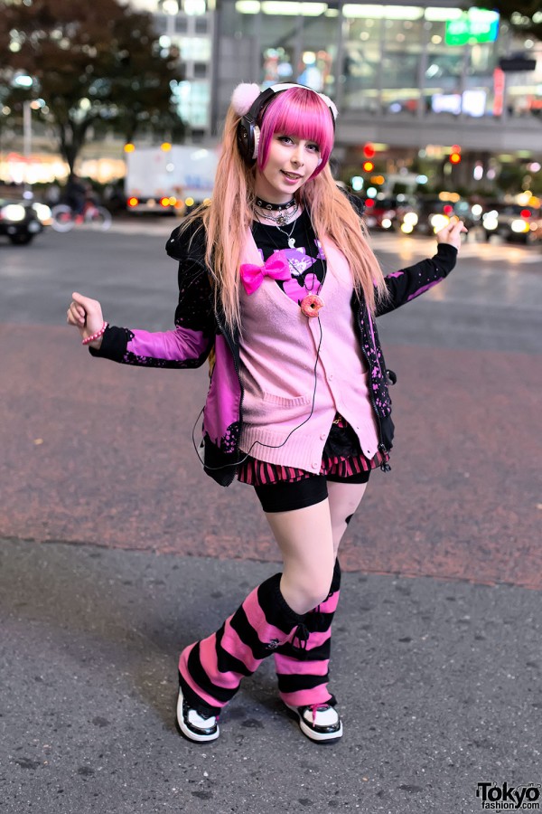 Yuriko Tiger in Shibuya w/ Pink Hair, Super Lovers & 6%DOKIDOKI
