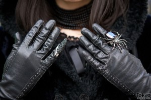 Leather Gloves & Spider Ring