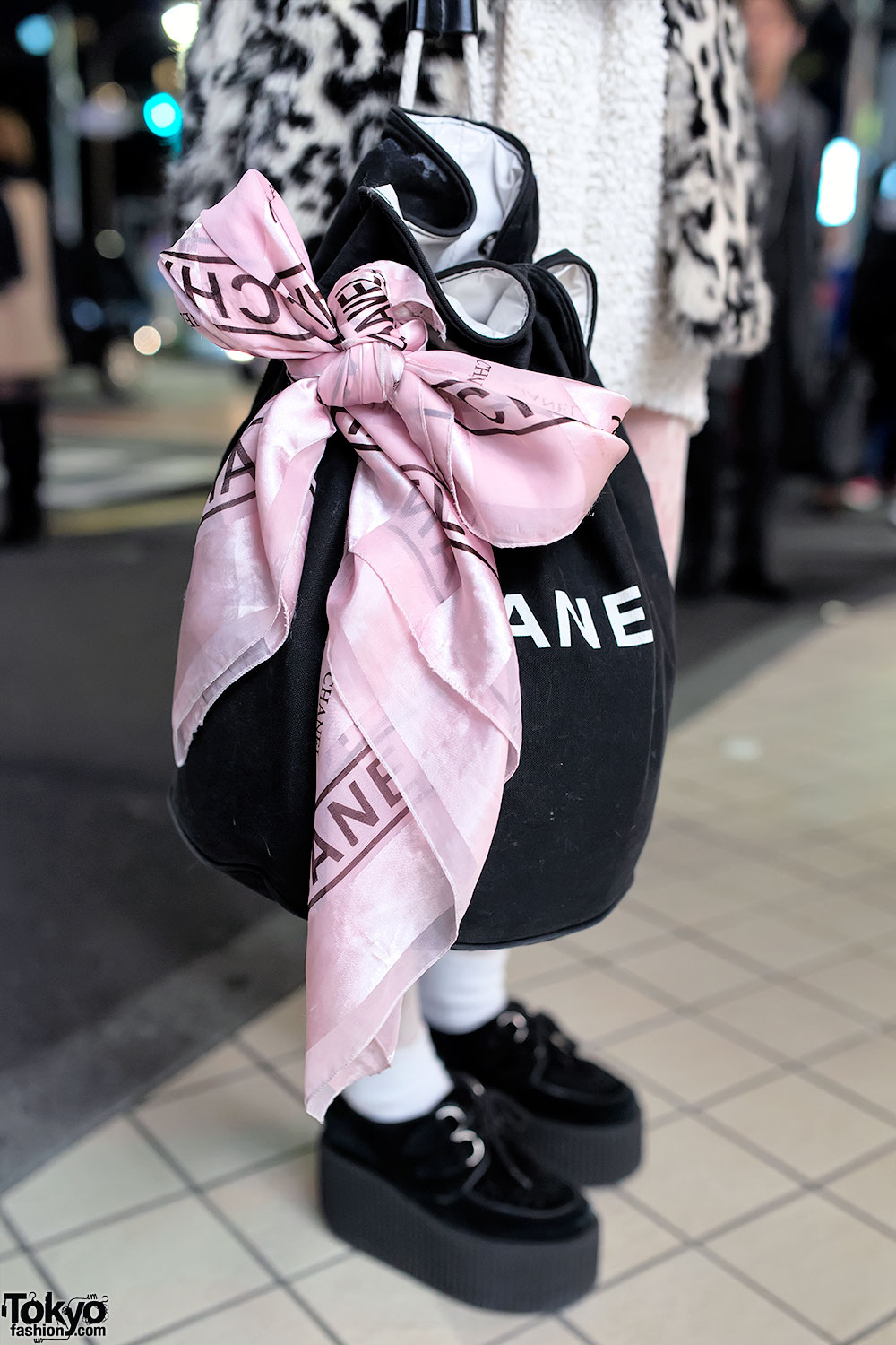 Chanel Purse & Chanel Scarf – Tokyo Fashion