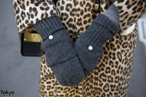 Pearl mittens