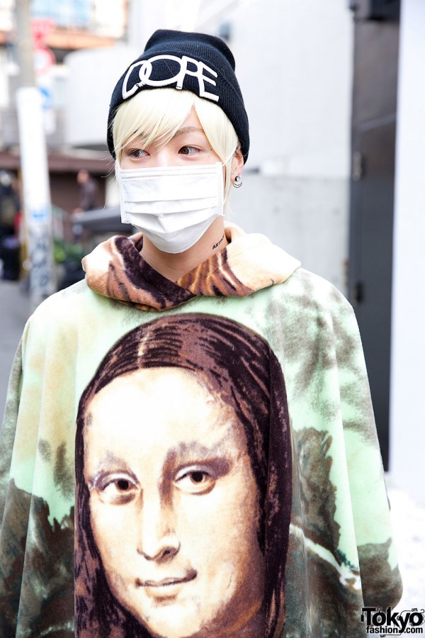 Mona Lisa top in Harajuku