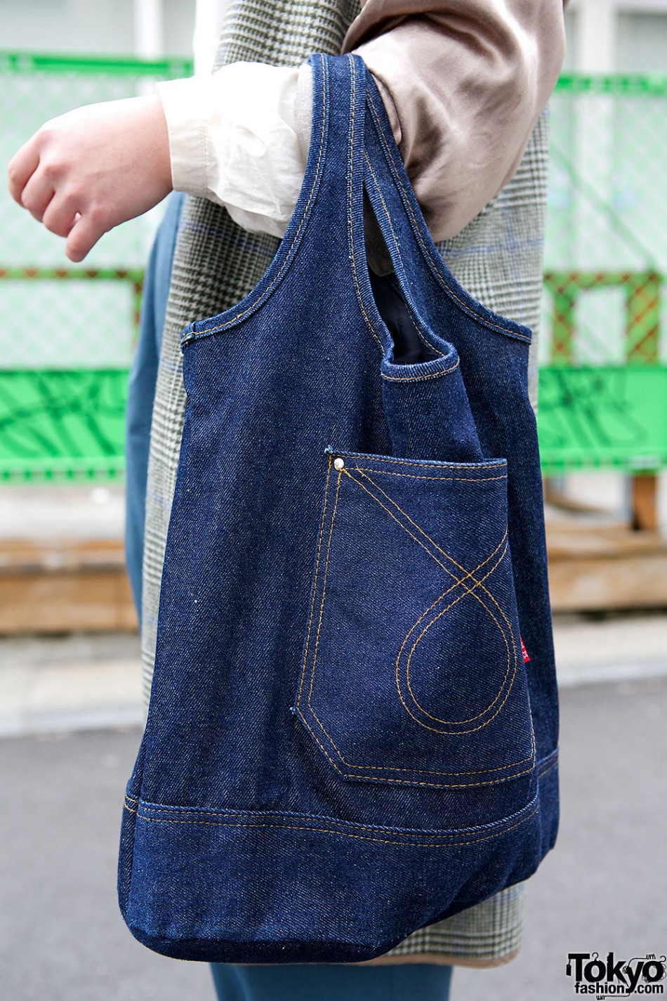 Platform Sandals, High Waist Pants, Glasses & Hat in Harajuku – Tokyo ...