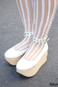 Body Line Rocking Horse Shoes with Studs