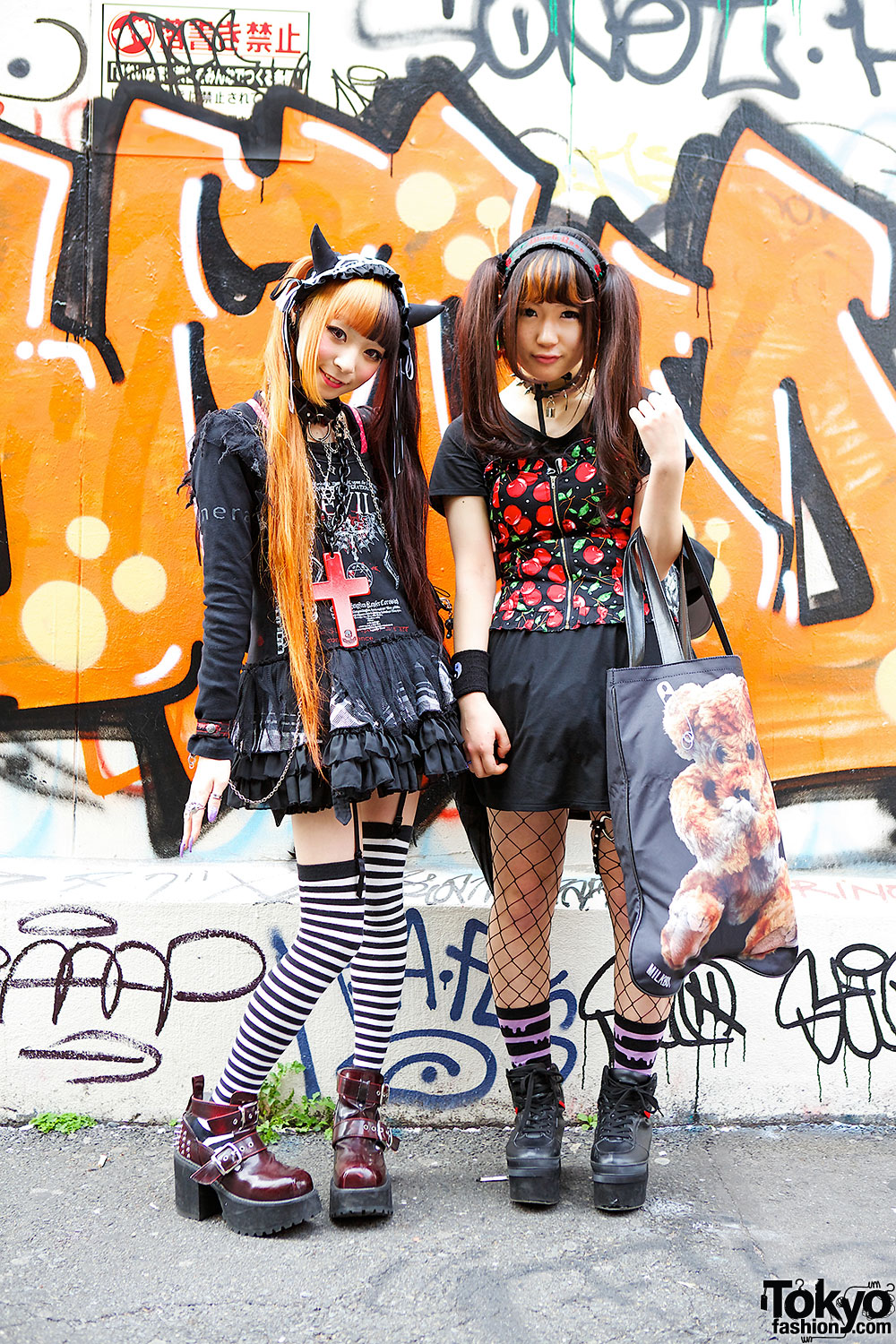 Harajuku Girls In Twin Tails W Sex Pot Revenge Hellcatpunks H Naoto Tokyo Fashion