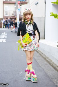 Harajuku Girl w/ Painted Clutch, Buffalo Platforms & Cherries – Tokyo ...