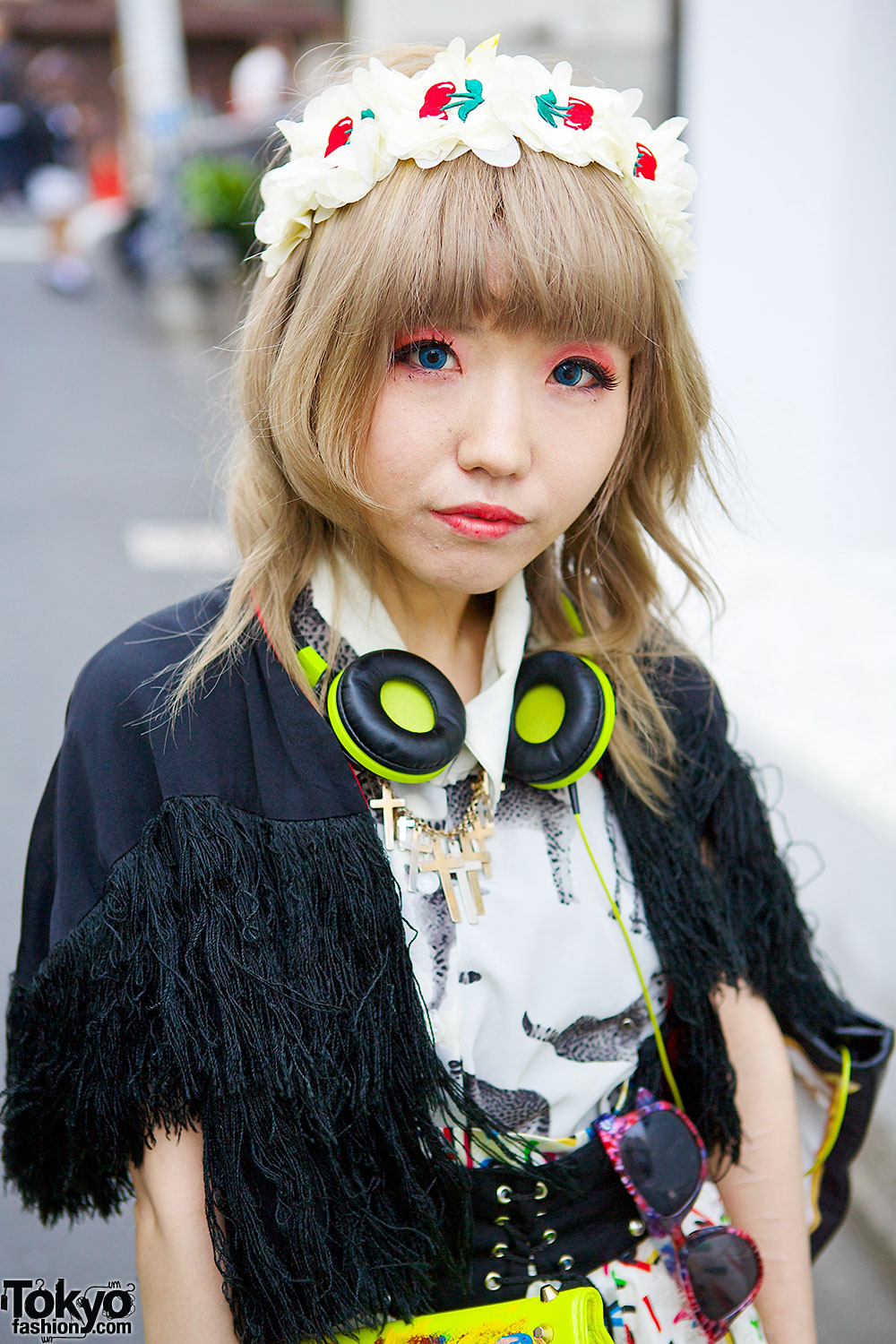 Harajuku Girl w/ Painted Clutch, Buffalo Platforms & Cherries – Tokyo ...