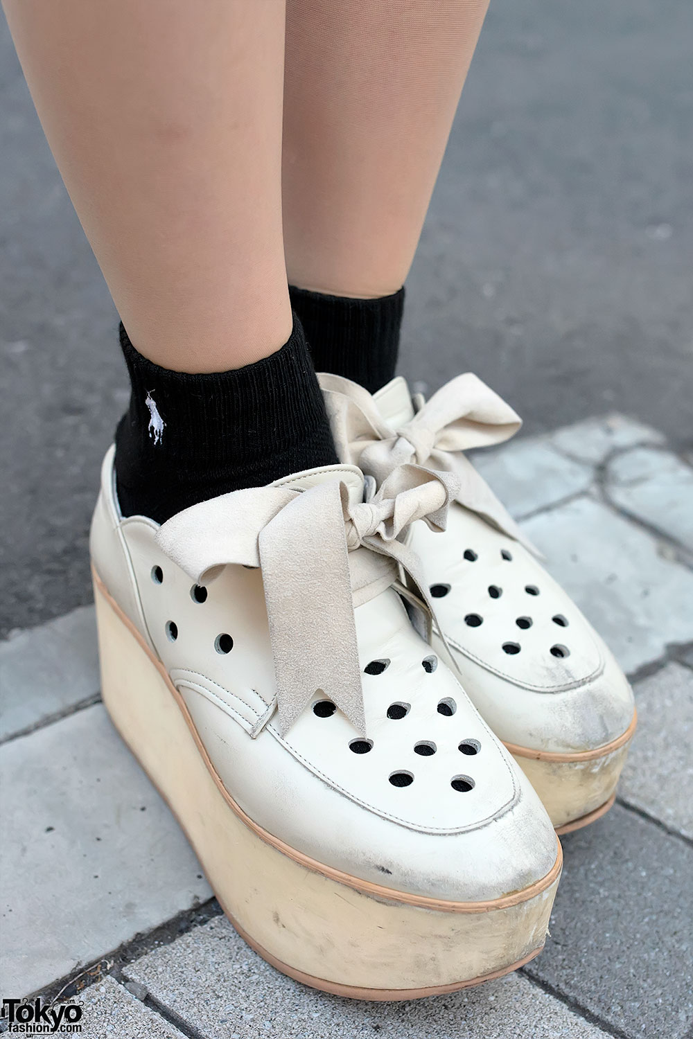 Tokyo Bopper Platforms, Snidel Sweater & Lace Shorts in Harajuku