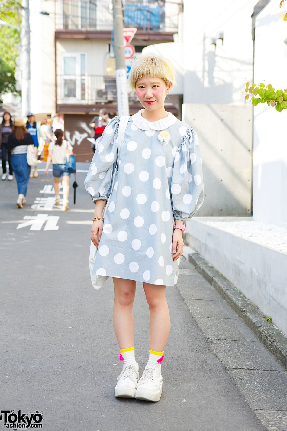 Polka Dot Dress w/ Itazura Tokyo Tote & Tokyo Bopper Shoes – Tokyo Fashion