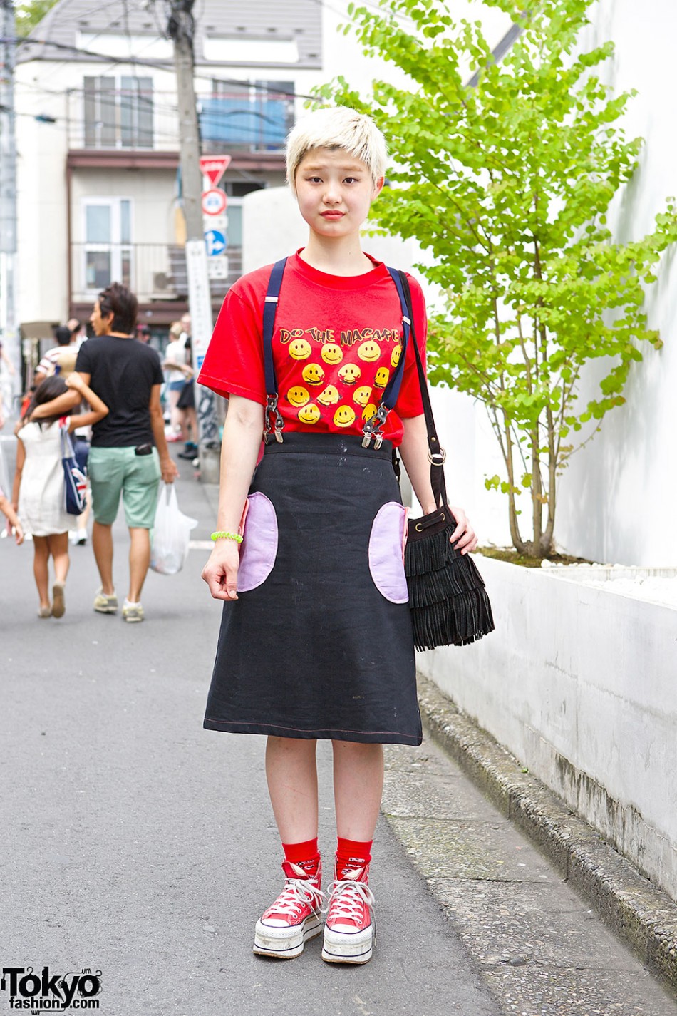 Harajuku Hair Salon Staffer w/ Smiley Faces, Suspender Skirt & Platform ...