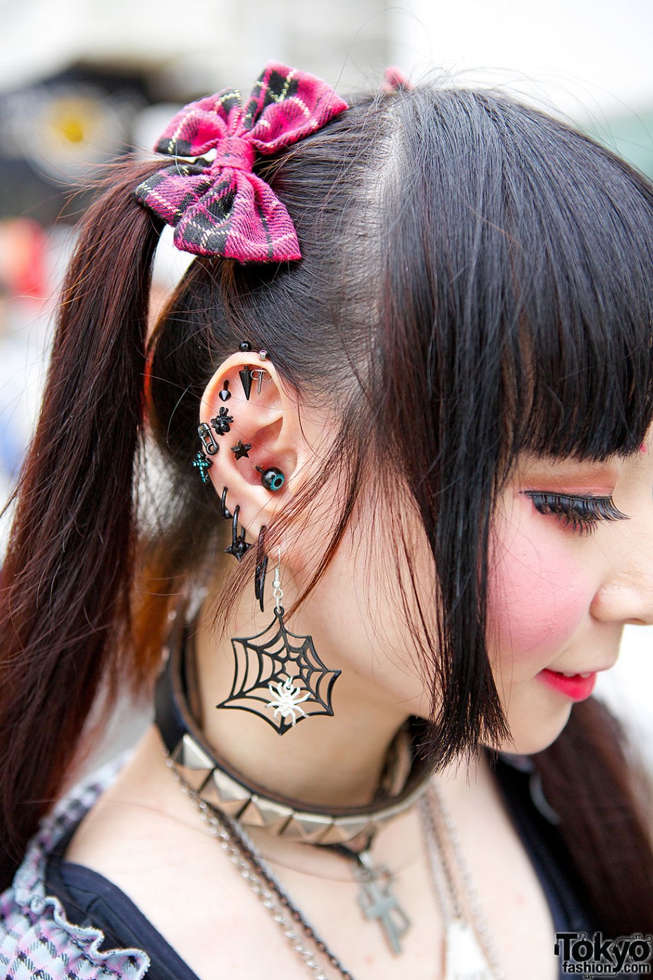 Gothic Harajuku Girl W Twin Tails H Naoto Corset