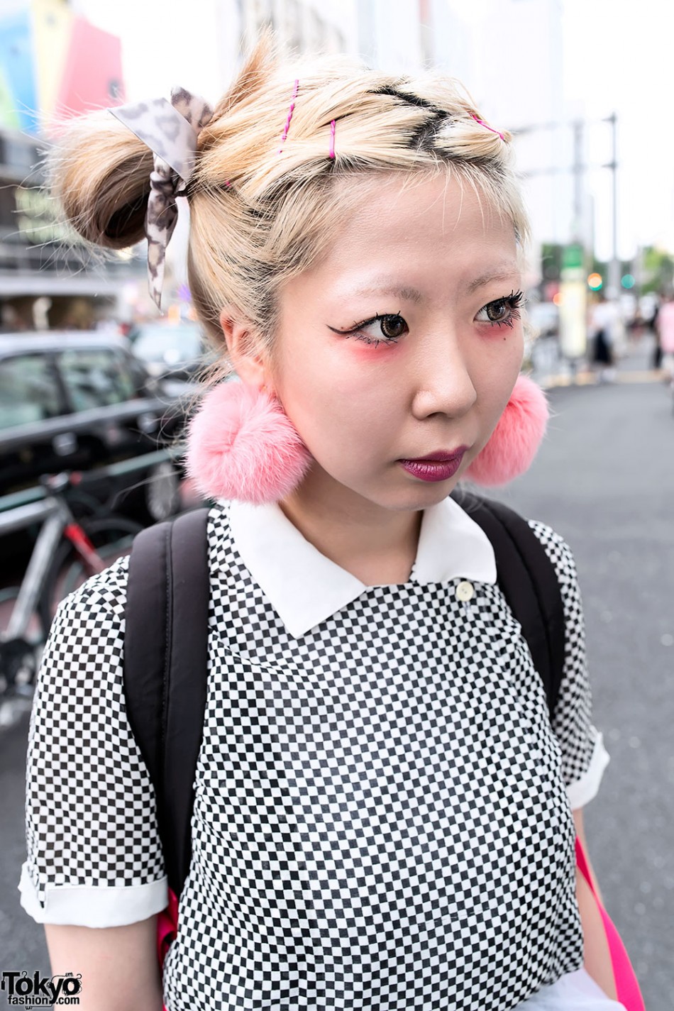 Manapyon & Ririan in Harajuku w/ Vintage Fashion & Cute Hairstyles ...