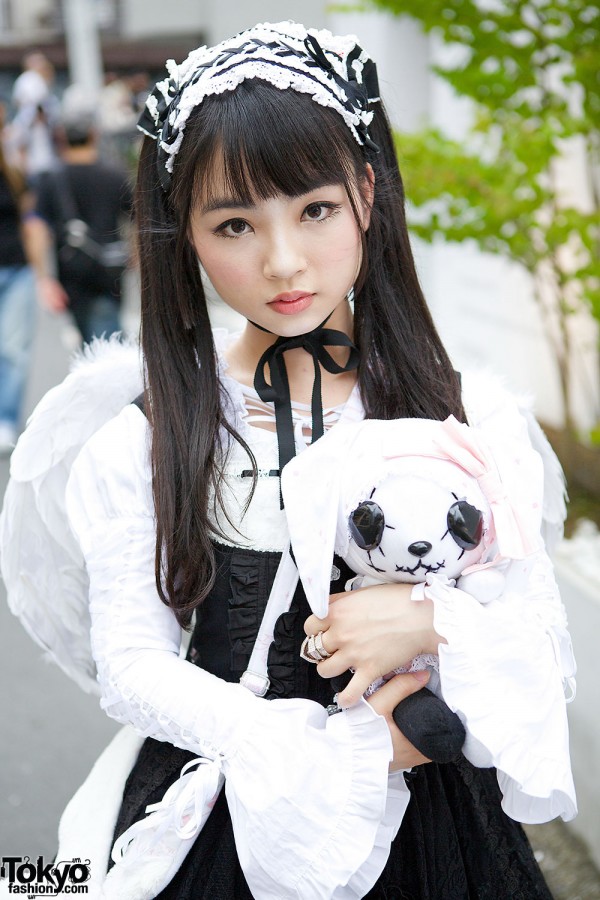 Gothic Lolita with Hangry & Angry Plush