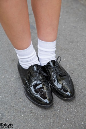 Pleated Skirts & Plaid from Bubbles Harajuku & Aymmy In The Batty Girls ...