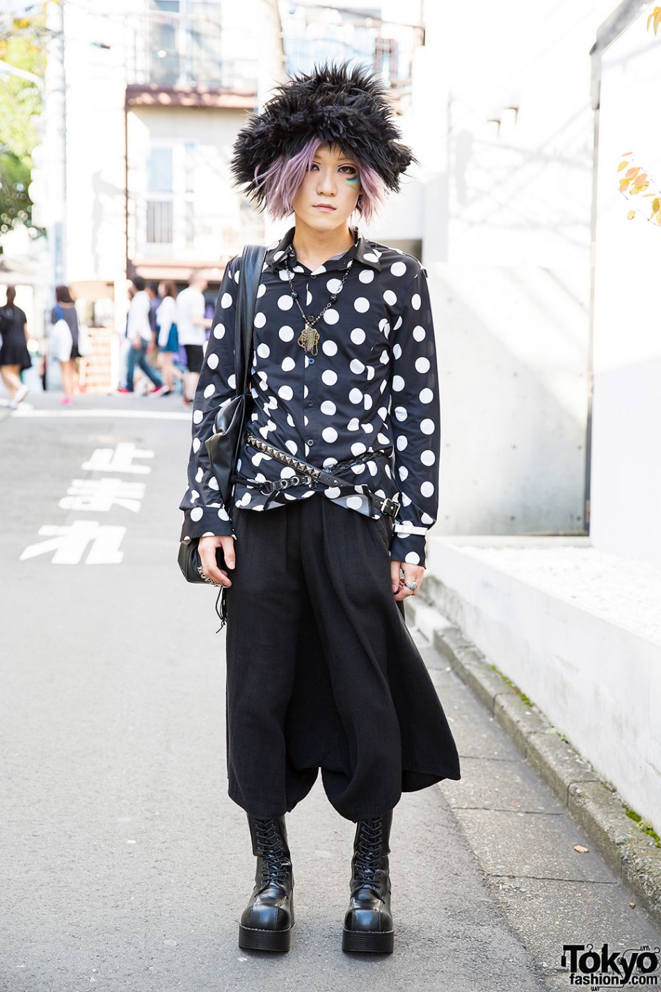 Harajuku Guy w/ Lilac Hair, ankoROCK Furry Hat, Polka Dots & Platform ...