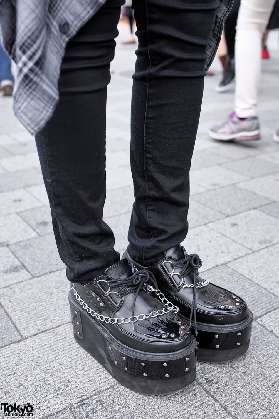 Black Lipstick, Nose Ring, Dark Fashion & Chain Creepers in Harajuku