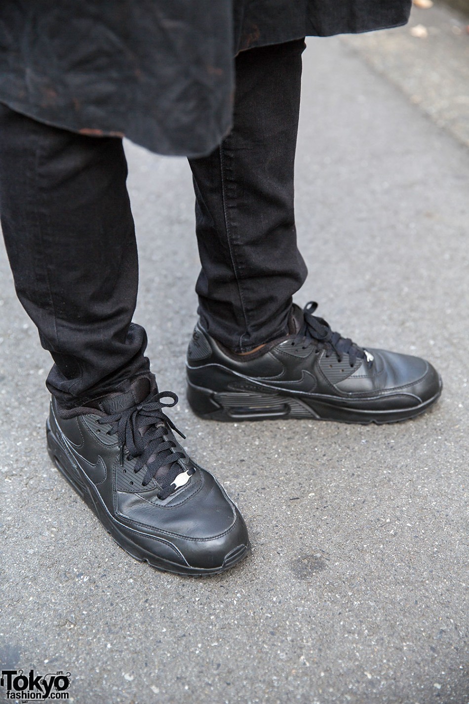 Layered Black Fashion w/ Resale Items, Hat & Nike Sneakers in Harajuku ...