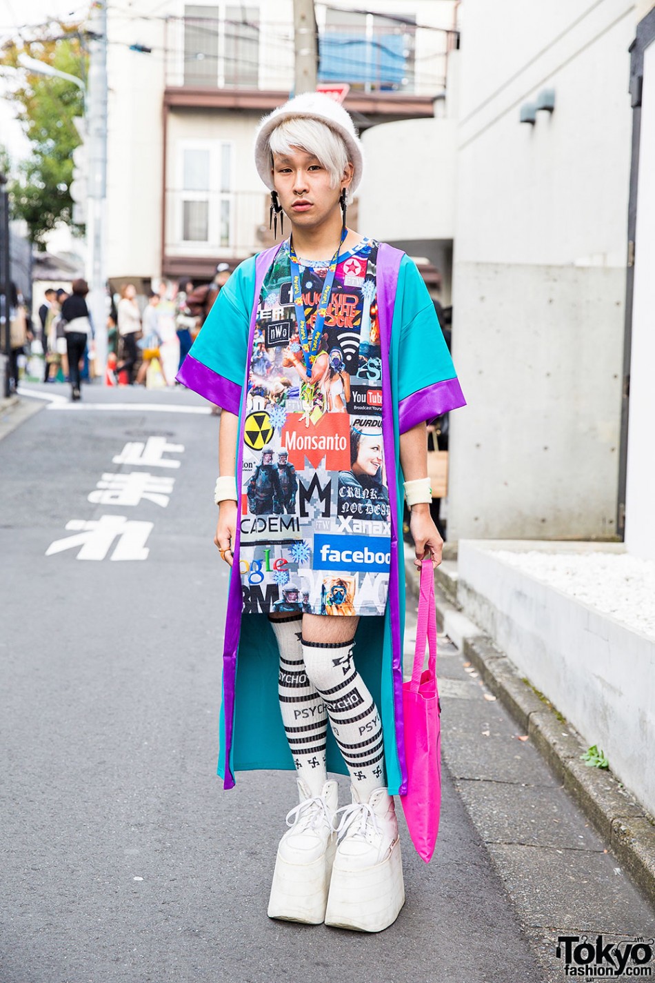 DAMAGE Logo Top, Galaxxxy Coat, MYOB & Nikki Lipstick in Harajuku ...