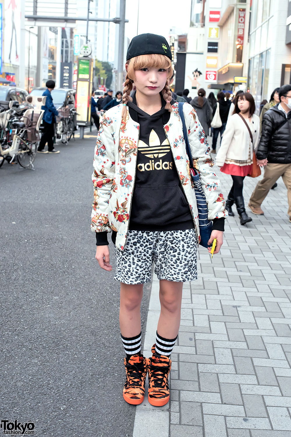 gewoon keuken bevolking Monomania Bomber, Jeremy Scott x Adidas & World Wide Love in Harajuku –  Tokyo Fashion