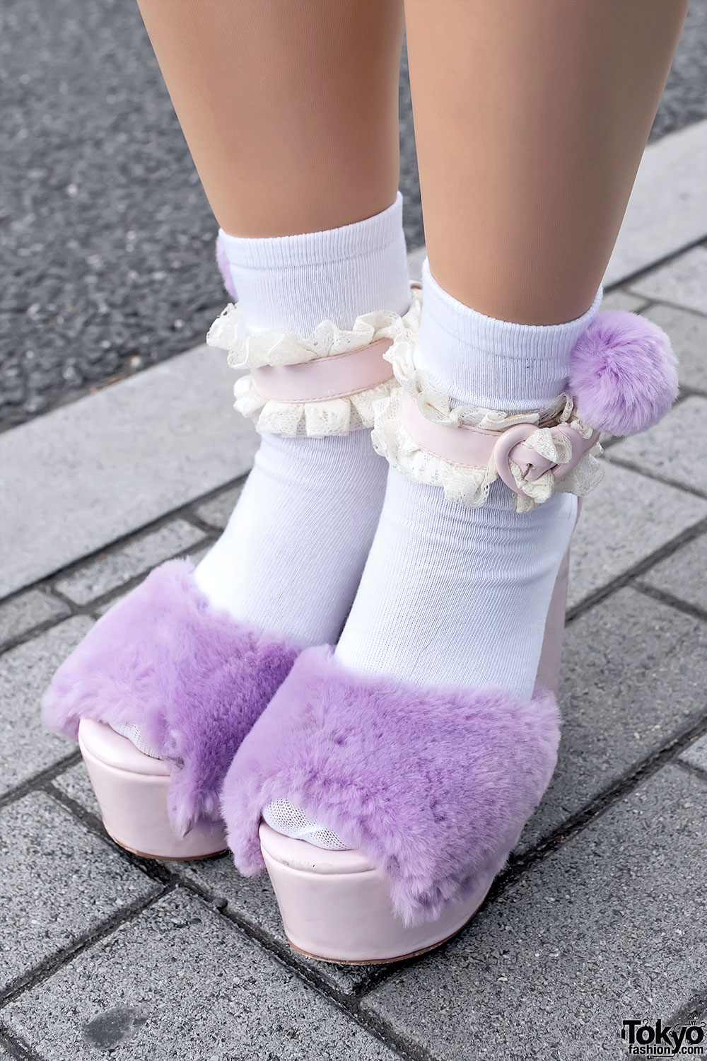 Swankiss Furry Pompom Sandals – Tokyo Fashion