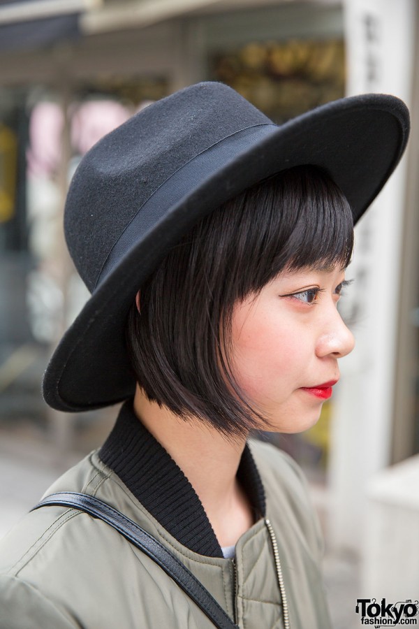 Harajuku Girl in Bomber Jacket, Hat & High Waist Pants – Tokyo Fashion
