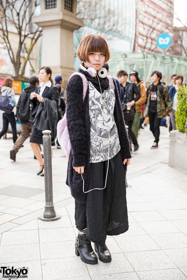 Harajuku Girl in Hyper Core Top, WEGO Plush Backpack & Kill Star Necklace