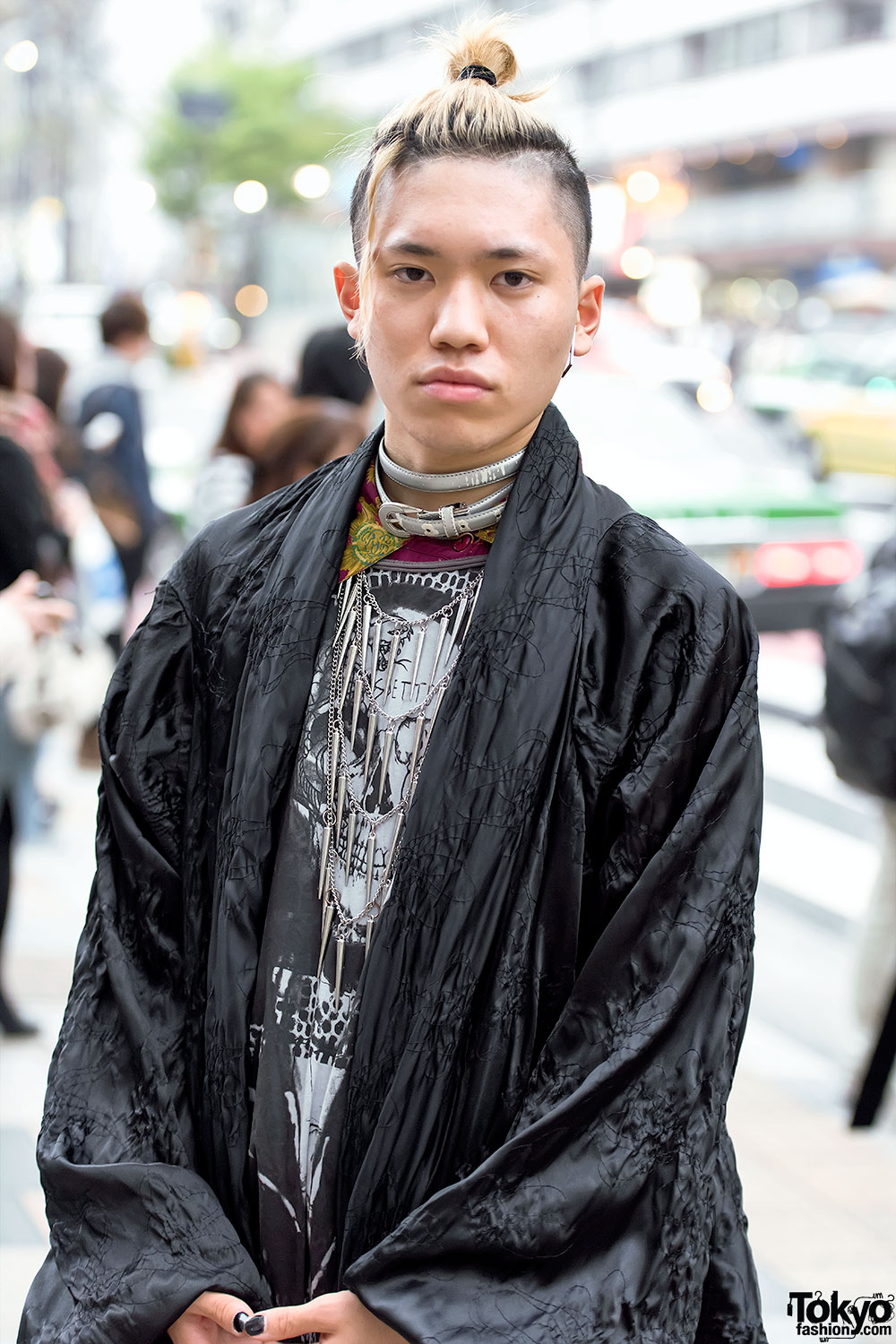 Harajuku Duo in Kimono Jackets, Resale Fashion & Platform Boots – Tokyo ...