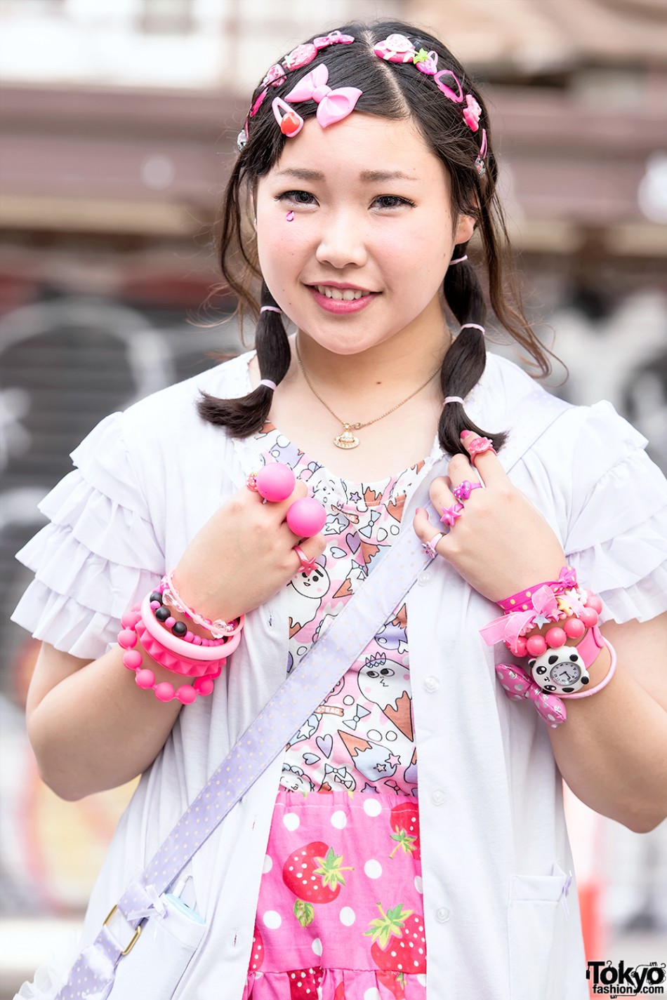 Harajuku Girl w/ Decora Hair Clips, ACDC Rag, Swimmer & WEGO Fashion ...