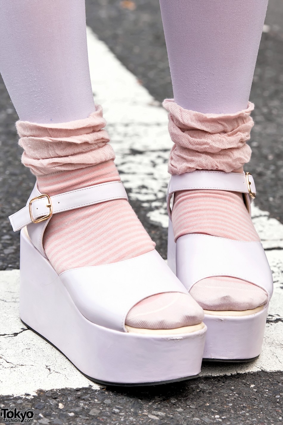 Harajuku Girl w/ Decora Hair Clips, ACDC Rag, Swimmer & WEGO Fashion ...