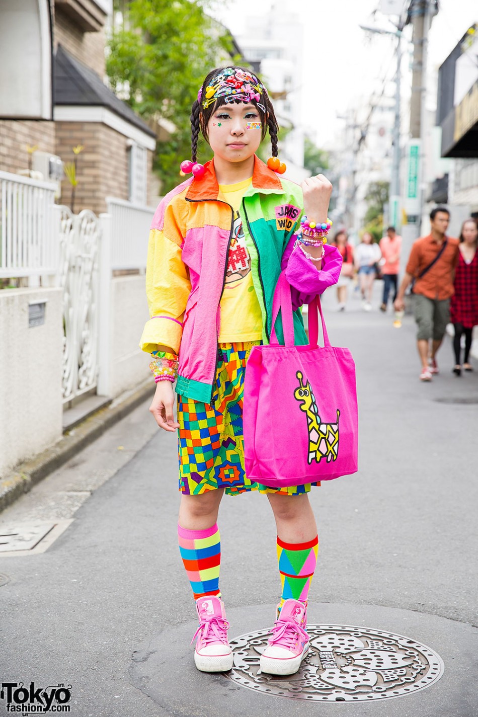 Colorful Harajuku Decora Street Style w/ 6%DOKIDOKI, Daiso & Jams World ...