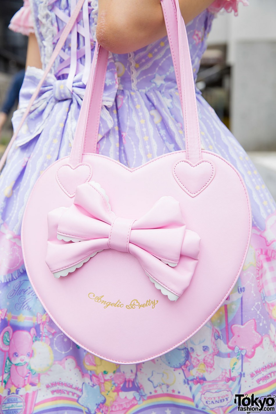 Sweet Lolitas in Pastel Angelic Pretty w/ Heart Bags, My Melody & Honey ...