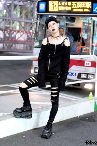 Dark Tokyo Street Style w/ Black Lipstick, Fetis & Demonia Boots ...