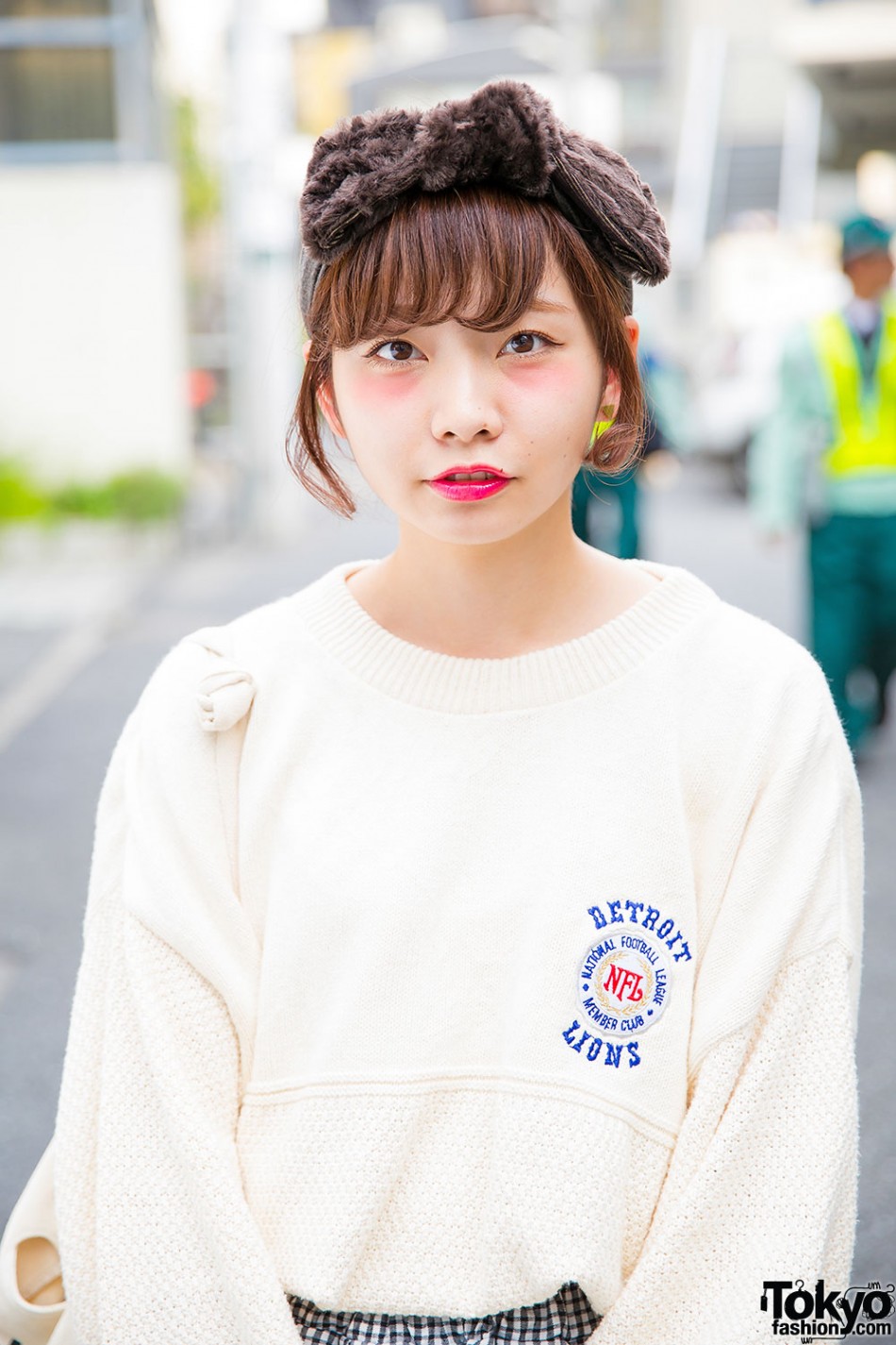 Oversized NFL Sweater, Gingham Skirt & Retro Pump Sneakers in Harajuku ...