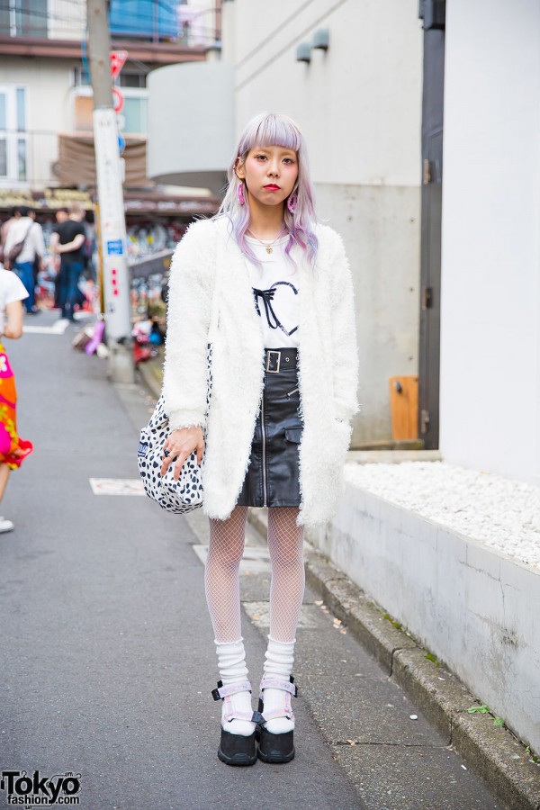 socks and sandals – Tokyo Fashion