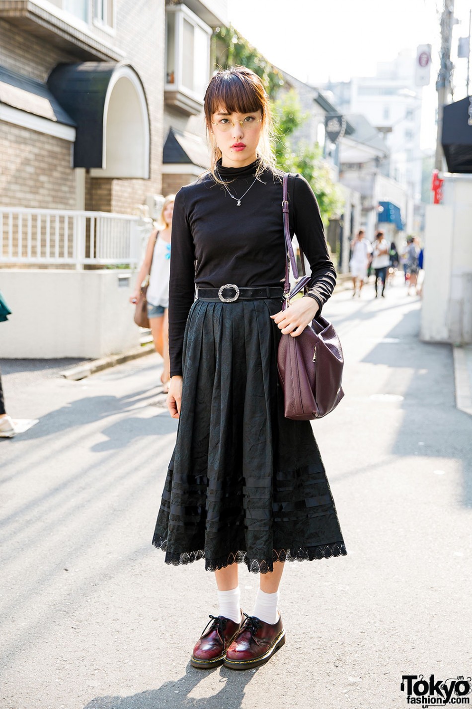 Harajuku Girl in Hakusan Megane Glasses, Turtleneck, Coach Bag, Vintage ...