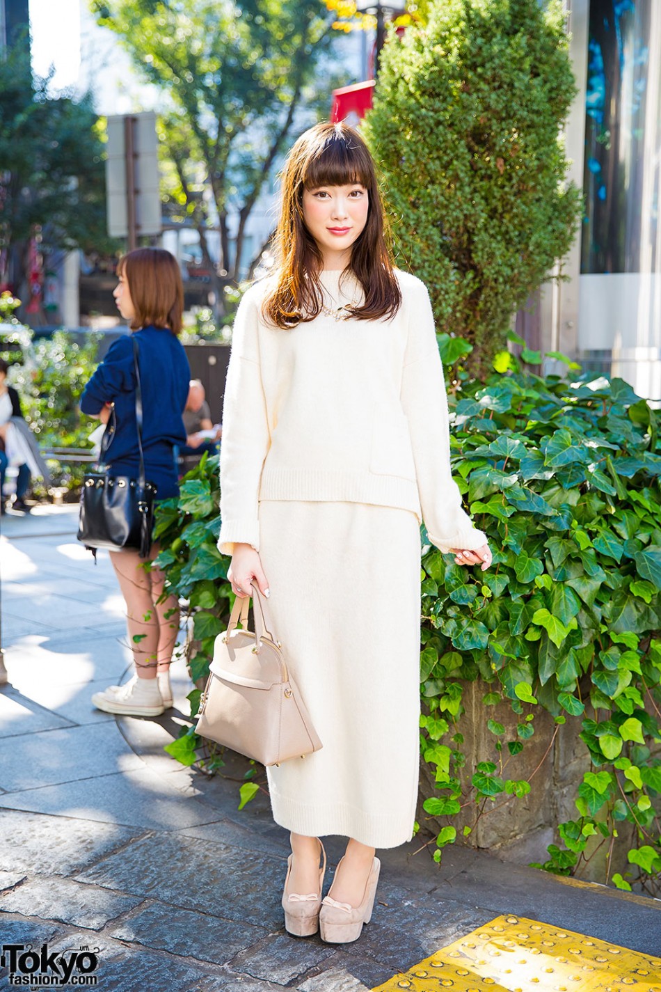 Harajuku Girl in United Arrows Knitwear Loewe Purse & Snidel Wedges