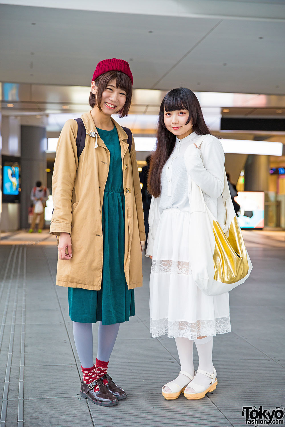 Shibuya Girls in H&M, Ehka Shop, earth music & ecology & Ne-net Items 