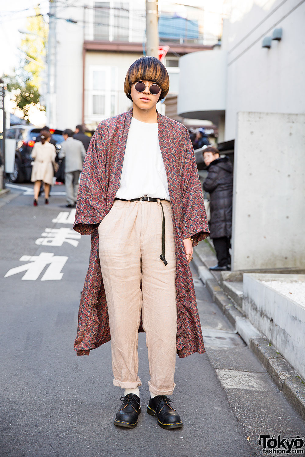 Harajuku Guy in Resale Fashion w/ Long Coat & Dr. Martens Shoes – Tokyo ...