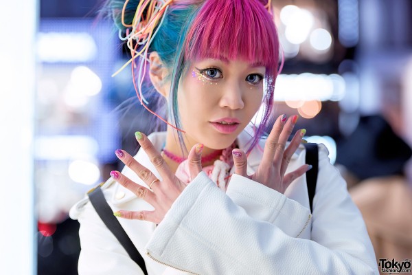 Harajuku Girl w/ Pink Blue Hair, Galaxxxy, Joyrich & Hair Janie Jones ...