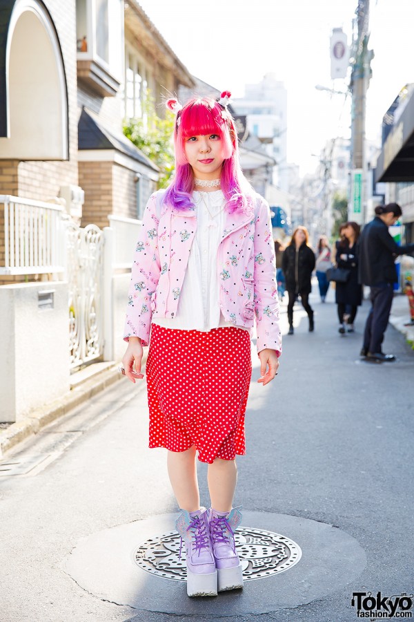 Harajuku Girl w/ Pink & Purple Hair in Milklim, 6%DOKIDOKI, Conpeitou & Yosuke Winged Platforms