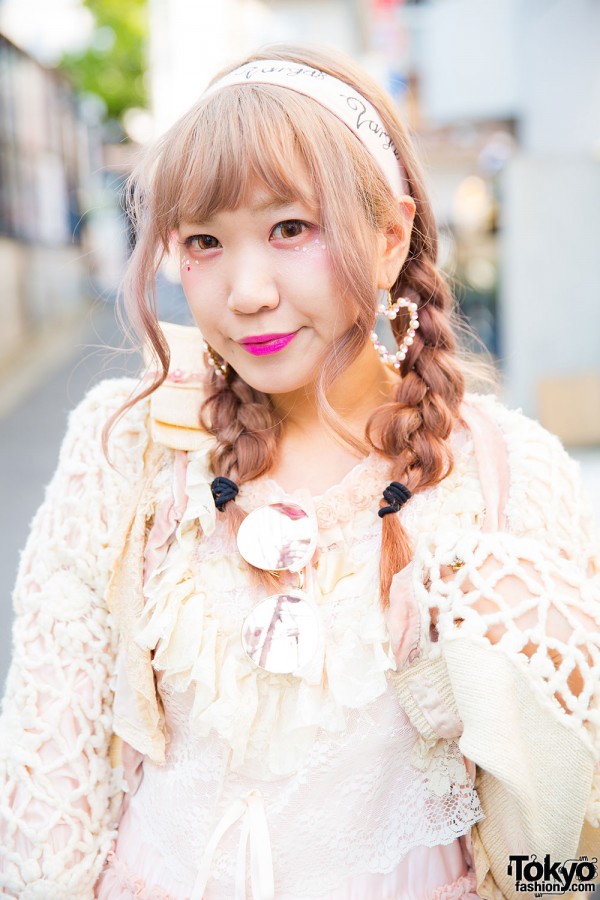 Pastel Vintage Harajuku Style w/ Meno, Too Much, Freckleat & One Spo ...
