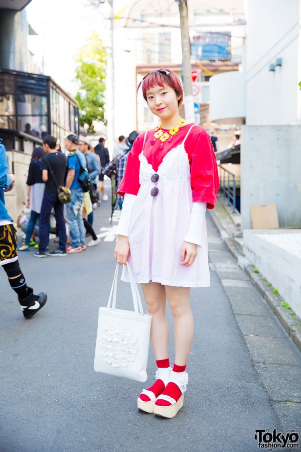 Harajuku Girl w/ Pink Hair in Tokyo Bopper Platform Sandals & Vintage Fashion