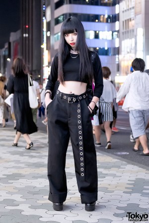 Harajuku Girl in All Black Fashion w/ Faith Tokyo, Killstar, Deandri ...
