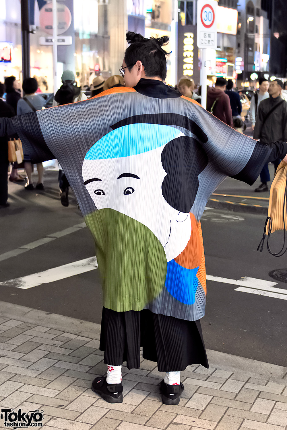 Homme plisse ikko Tanaka ISSEYMIYAKE トップ | ballstanchions.co.nz