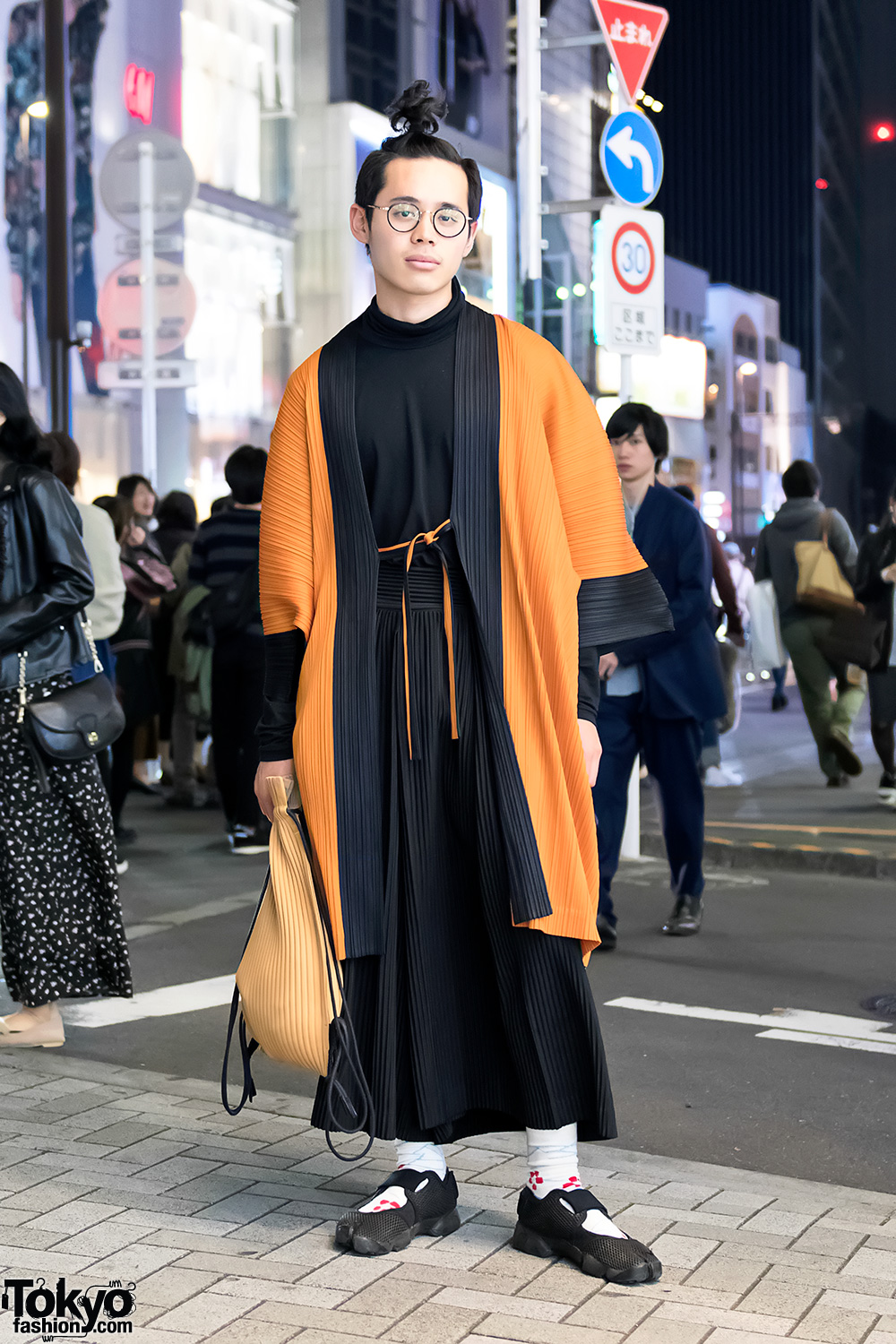 Issey Miyake x Ikko Tanaka Pleats Kimono Jacket & Tabi Nike in