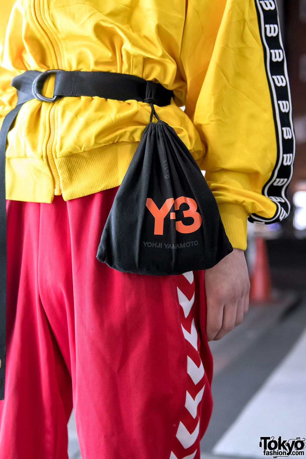 Yellow & Tokyo Street Style w/ Yohji Y-3, George Cox, Hummel & Wilson – Tokyo Fashion