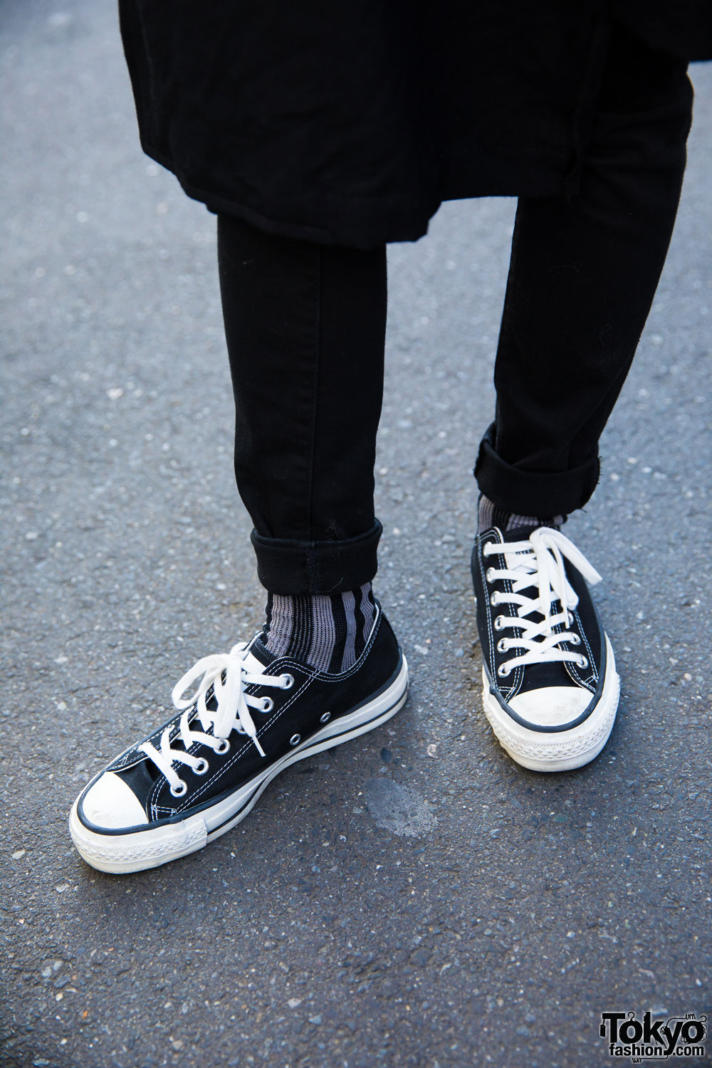 Harajuku Guy Clad in All Black w/ Comme des Garcons, Converse & Chrome ...