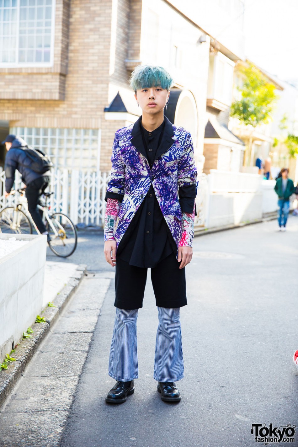 Blue-Haired Harajuku Guy in Comme des Garcons Homme Plus with Remake