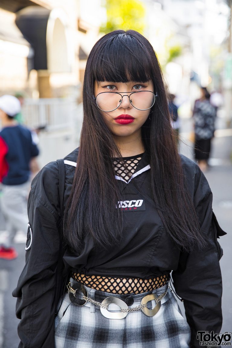 Harajuku Girl in Dark Plaid Street Style w/ Drinkscancode, Faith Tokyo ...