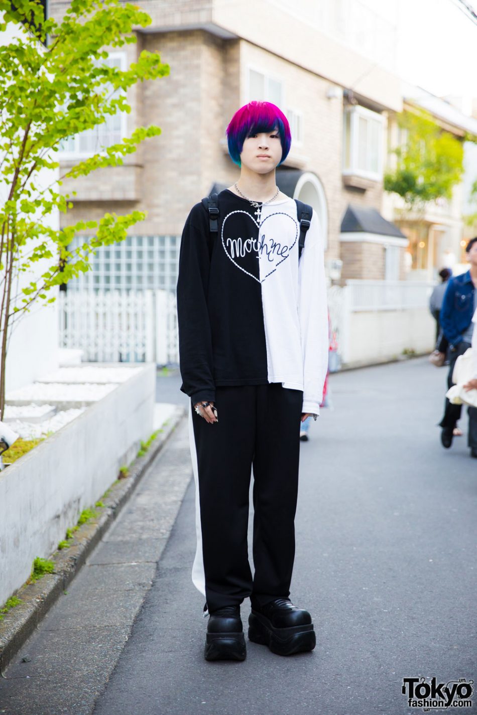 Harajuku Guy w/ Pink & Blue Hair in Fashion by Morph8ne, XU, Demonia ...